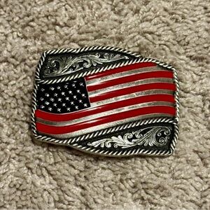 Montana Silversmiths American flag belt buckle like new